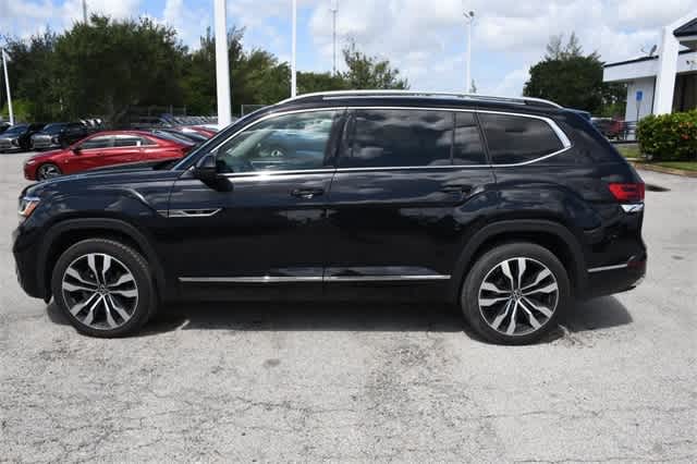 Used 2022 Volkswagen Atlas SEL Premium R-Line with VIN 1V2FR2CA8NC517387 for sale in Miami, FL