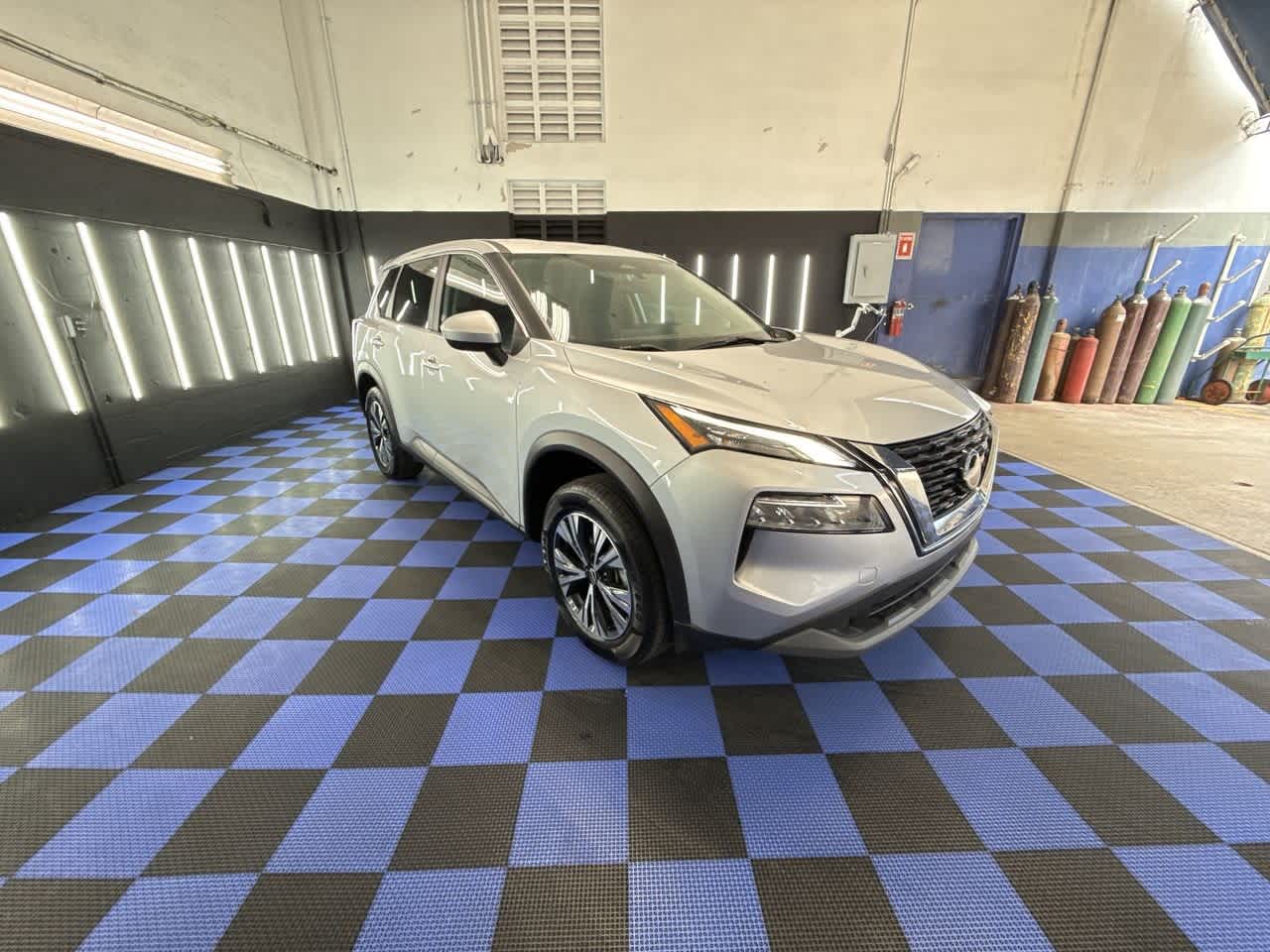 Used 2023 Nissan Rogue SV with VIN 5N1BT3BA4PC891972 for sale in Miami, FL