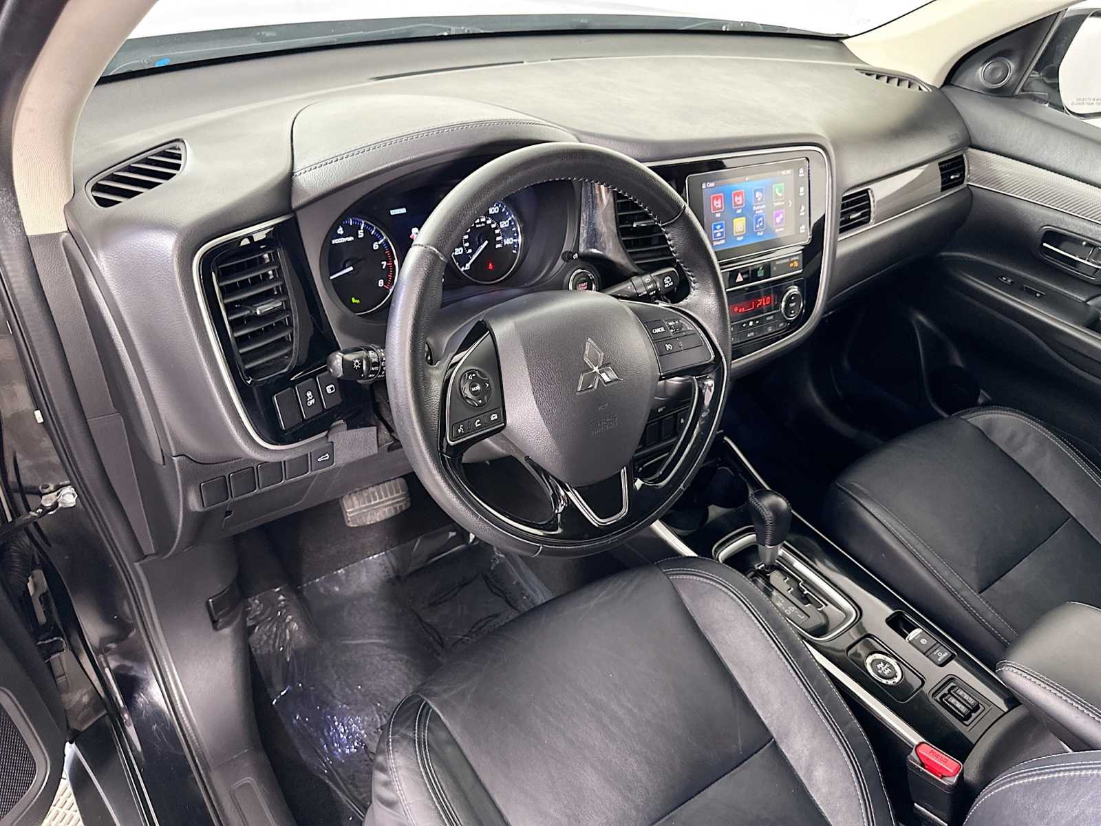 Used 2019 Mitsubishi Outlander SEL with VIN JA4AZ3A32KZ040481 for sale in Miami, FL