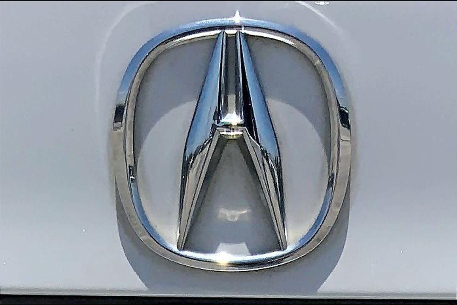 2020 Acura TLX w/Technology Pkg Platinum White Pearl at AutoNation USA Houston