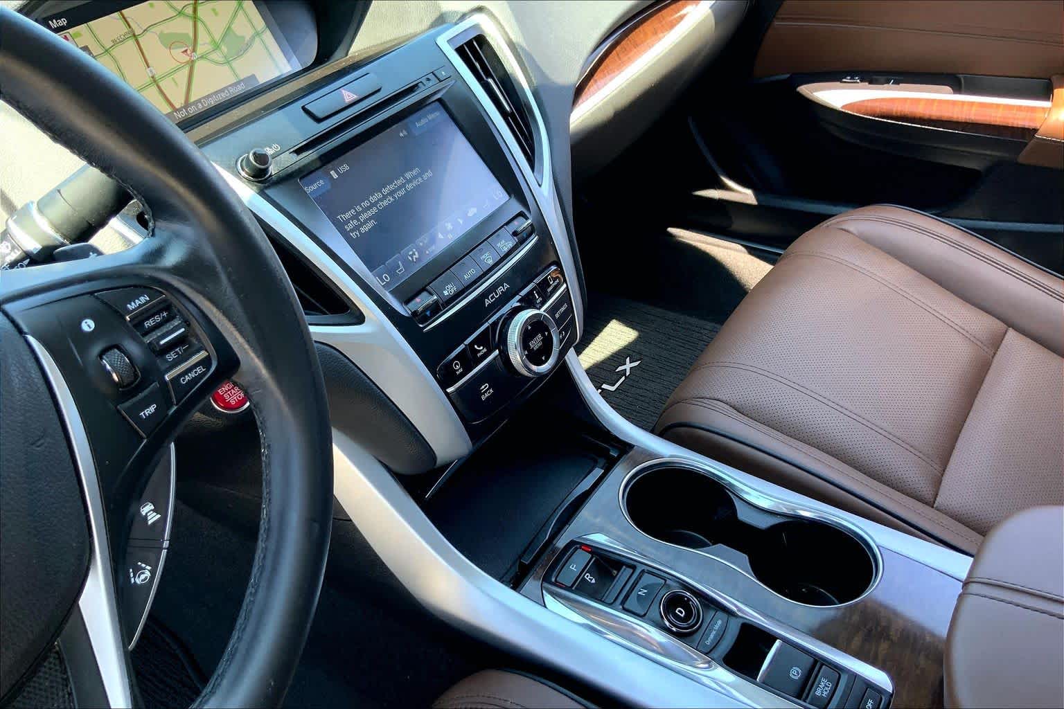2020 Acura TLX w/Technology Pkg Platinum White Pearl at AutoNation USA Houston