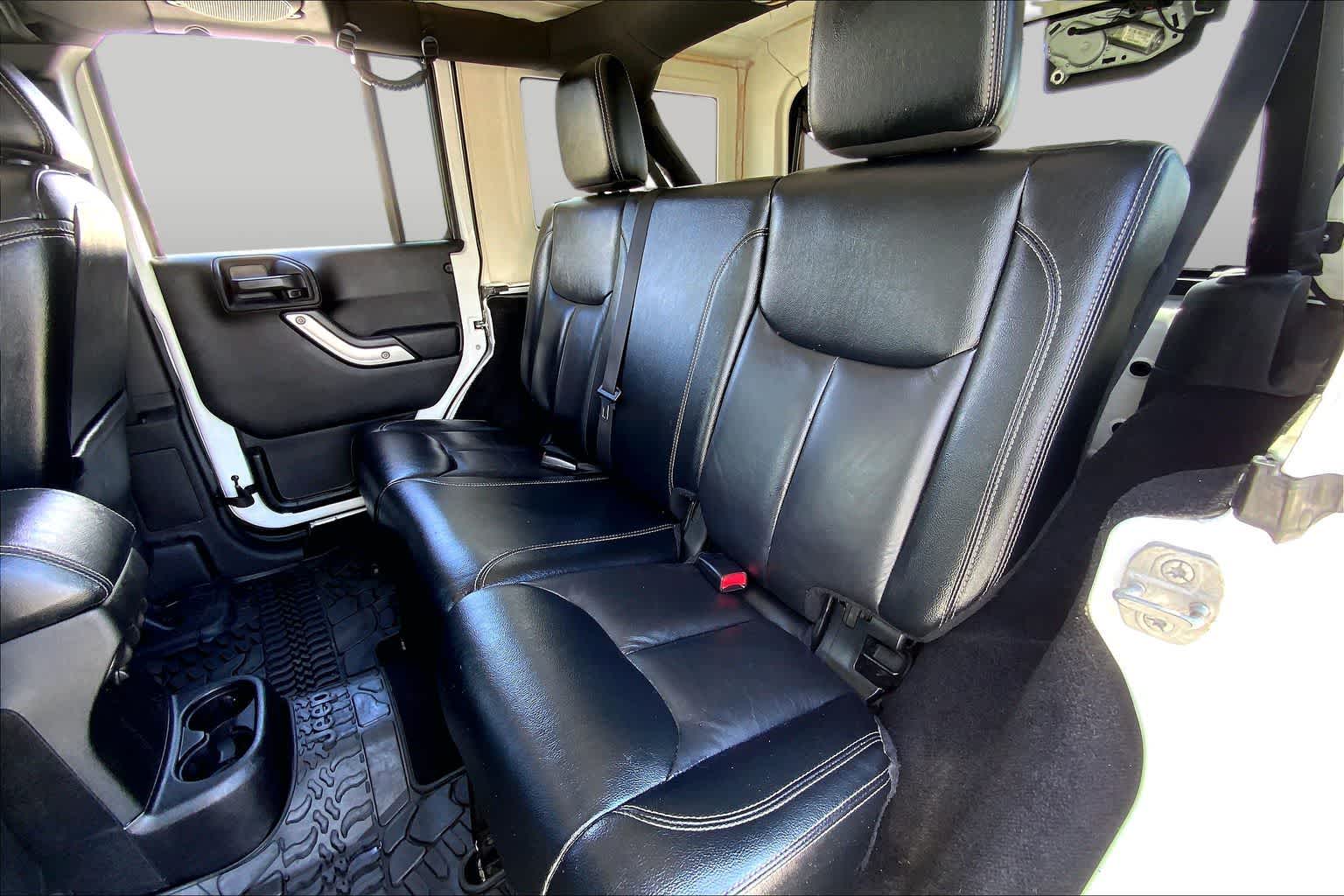2014 Jeep Wrangler Unlimited Rubicon X Bright White Clearcoat at Mac Haik Ford