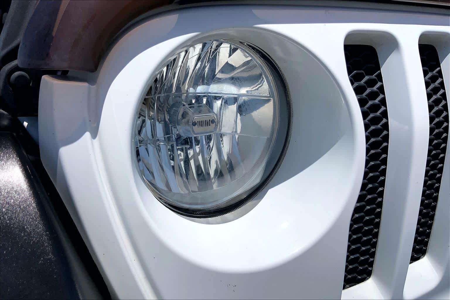 2018 Jeep Wrangler Unlimited Sport S Bright White Clearcoat at Honda of Clear Lake