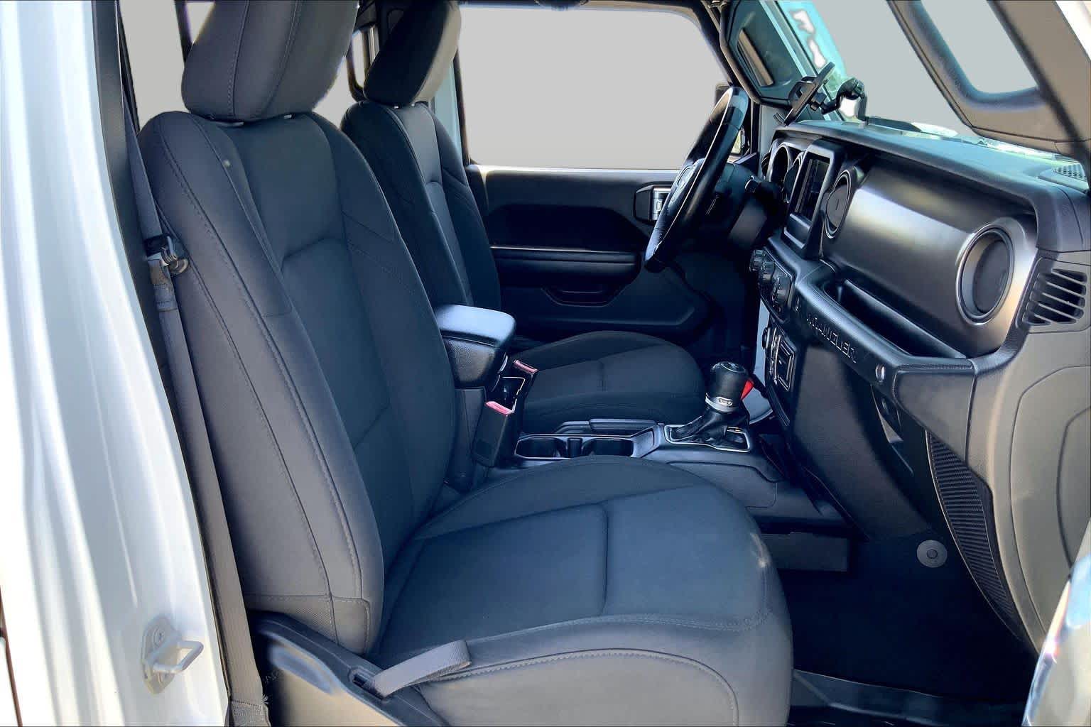2018 Jeep Wrangler Unlimited Sport S Bright White Clearcoat at Honda of Clear Lake