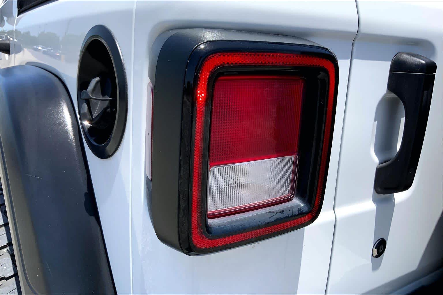 2018 Jeep Wrangler Unlimited Sport S Bright White Clearcoat at Honda of Clear Lake