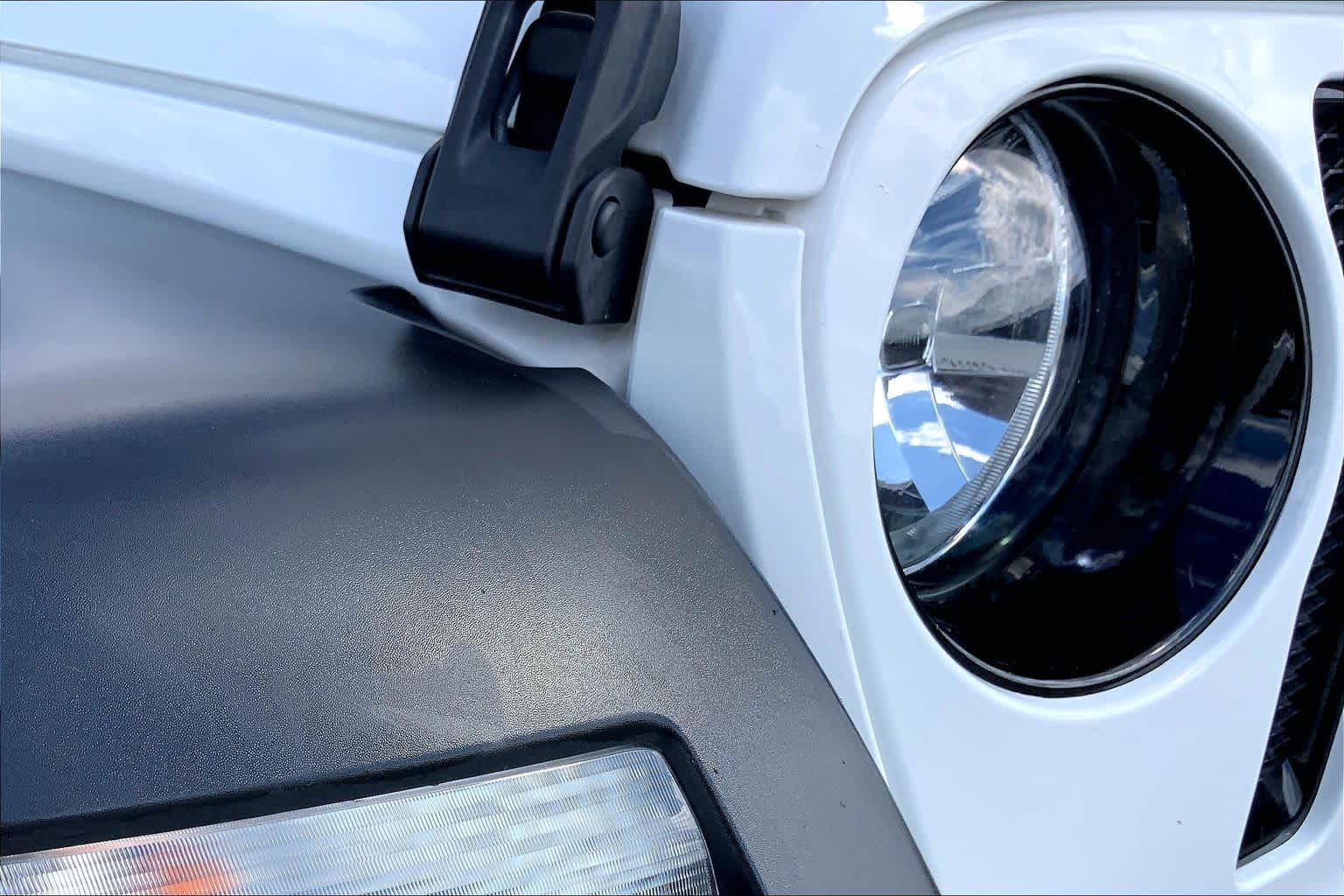 2021 Jeep Wrangler photo 27 of 36