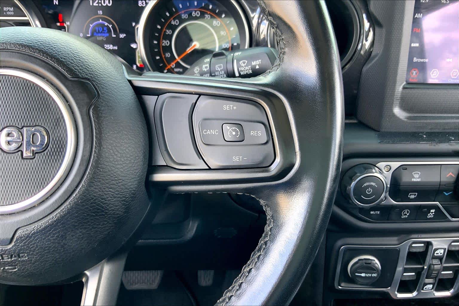 2021 Jeep Wrangler photo 24 of 36