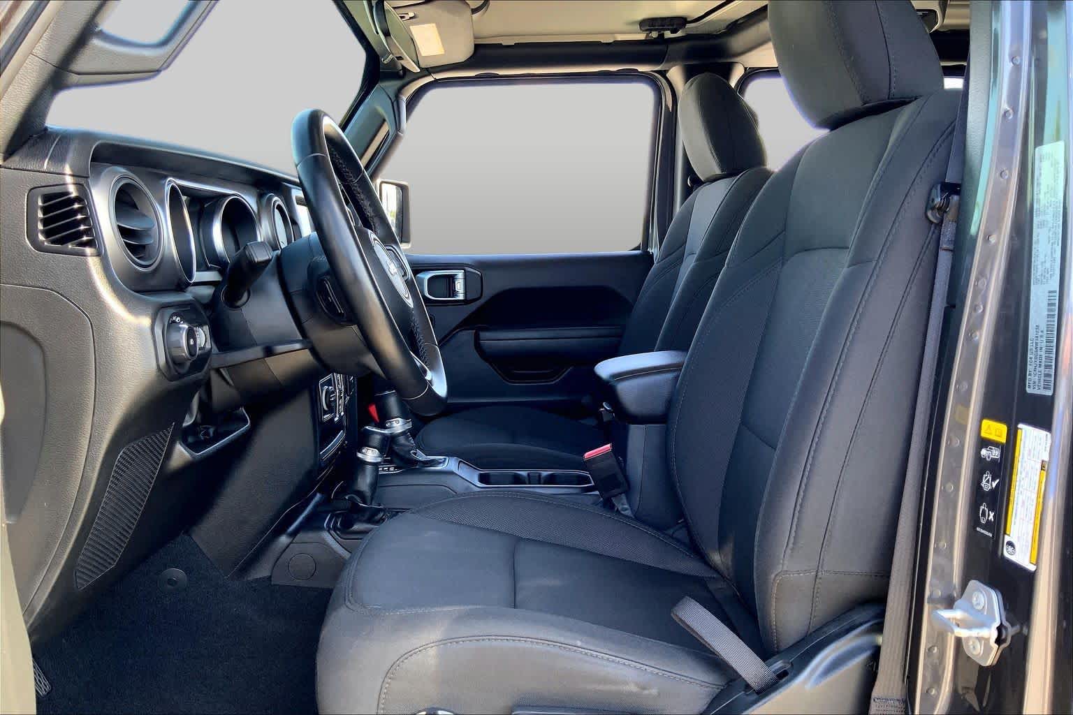 2022 Jeep Wrangler Unlimited Sport S Granite Crystal Metallic Clearcoat at Beck & Masten Kia