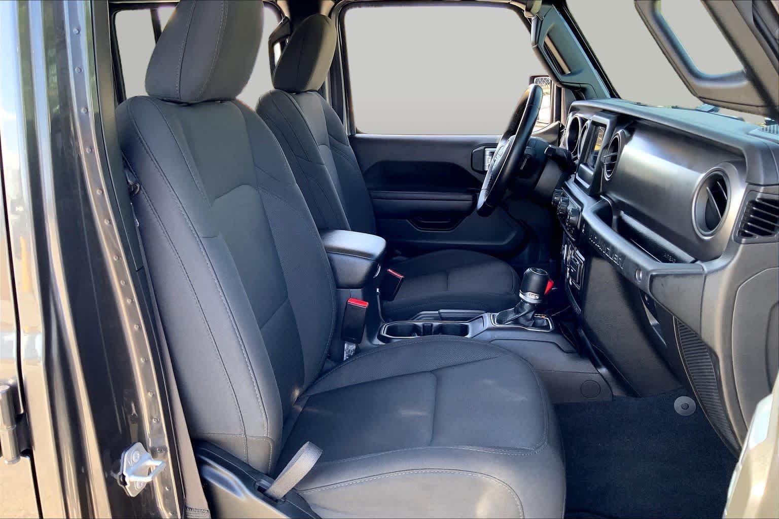 2022 Jeep Wrangler Unlimited Sport S Granite Crystal Metallic Clearcoat at Beck & Masten Kia