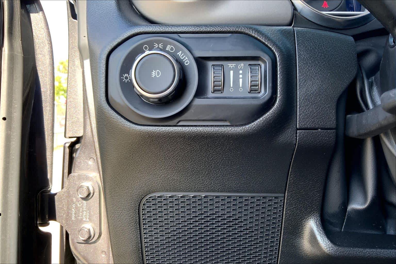 2022 Jeep Wrangler Unlimited Sport S Granite Crystal Metallic Clearcoat at Beck & Masten Kia