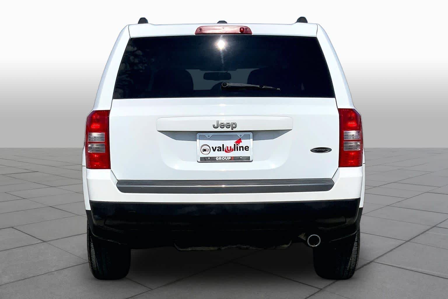 2017 Jeep Patriot photo 4 of 33