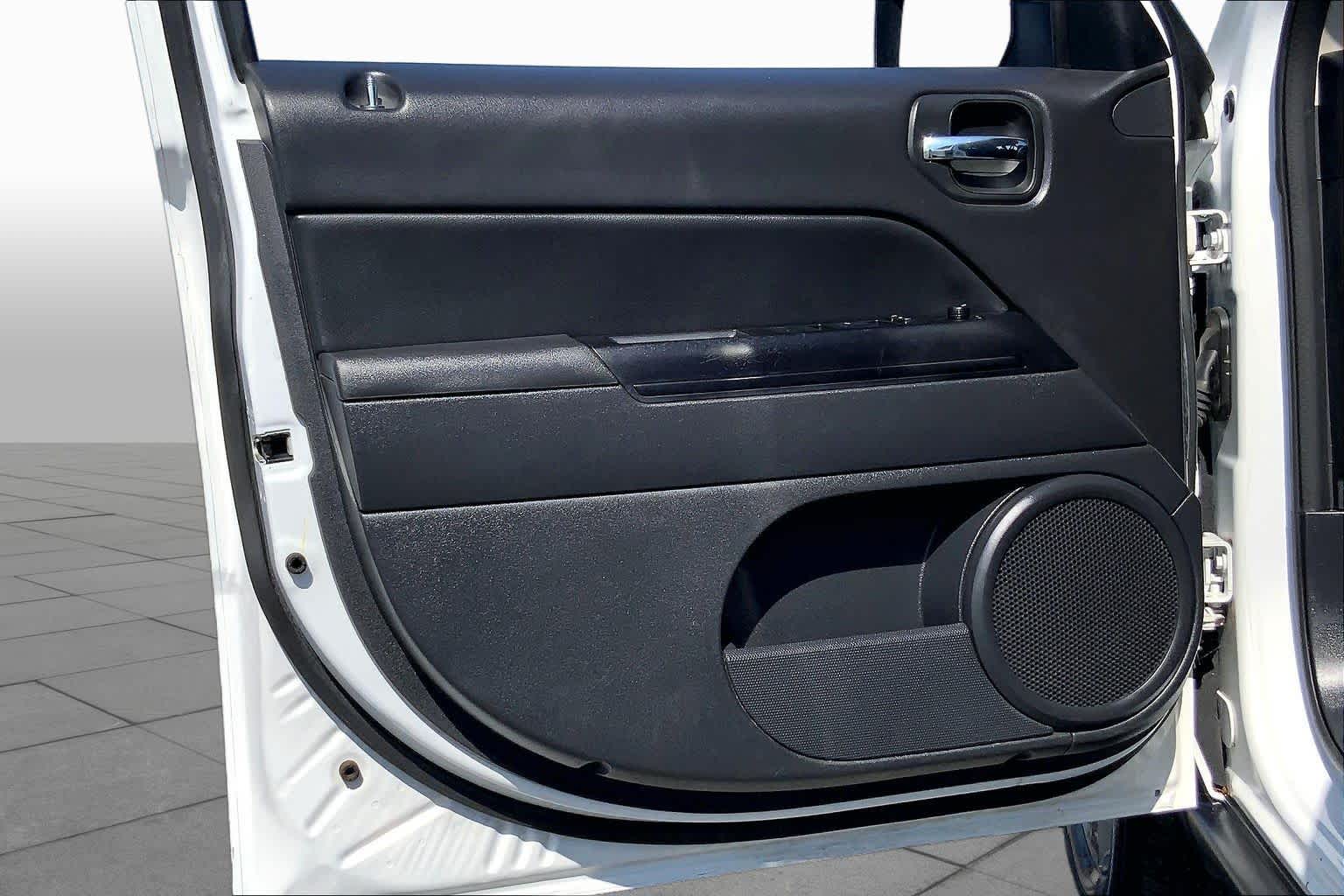 2017 Jeep Patriot photo 20 of 33