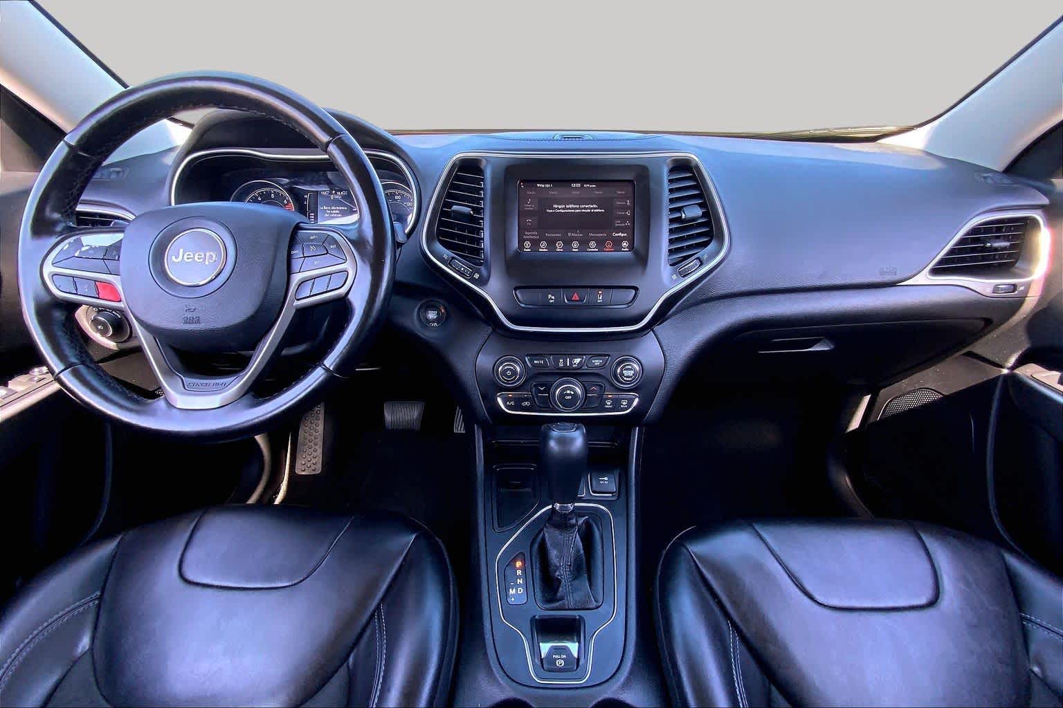 2021 Jeep Cherokee photo 15 of 36