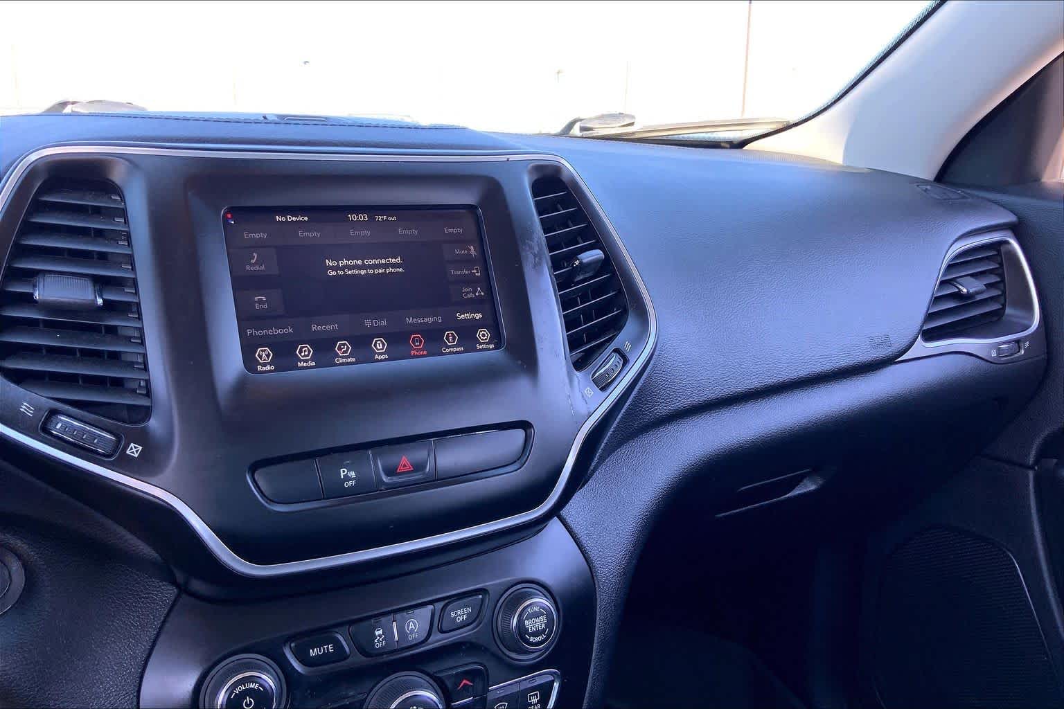 2020 Jeep Cherokee Latitude Plus Diamond Black Crystal Pearlcoat at Baytown Ford