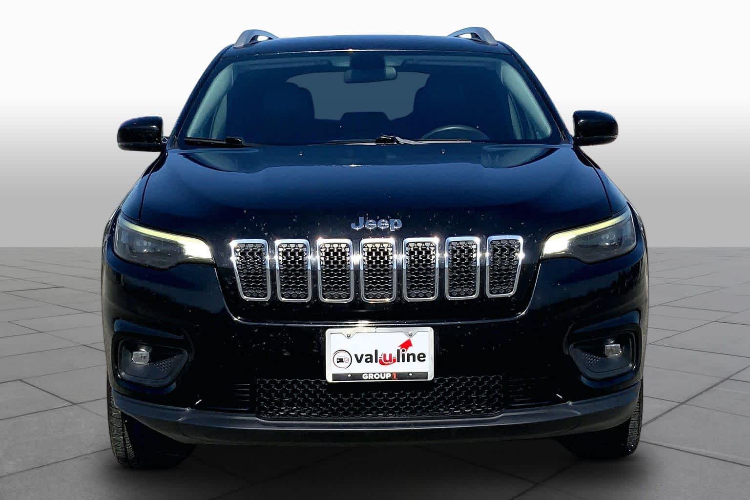 2020 Jeep Cherokee Latitude Plus Diamond Black Crystal Pearlcoat at Baytown Ford