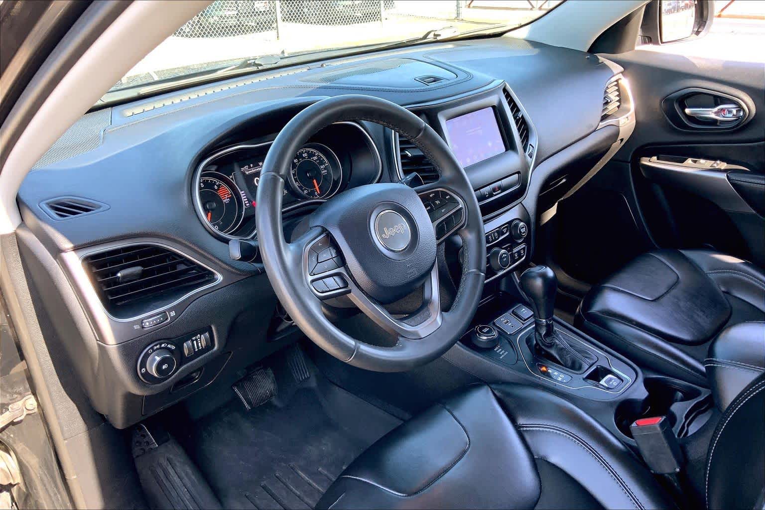 2020 Jeep Cherokee Latitude Plus Diamond Black Crystal Pearlcoat at Baytown Ford