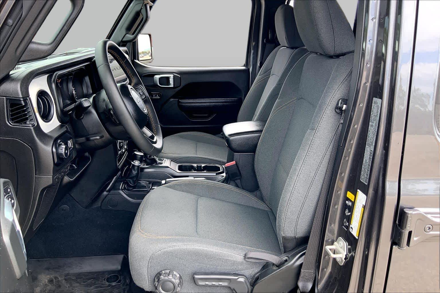 2024 Jeep Wrangler photo 8 of 36
