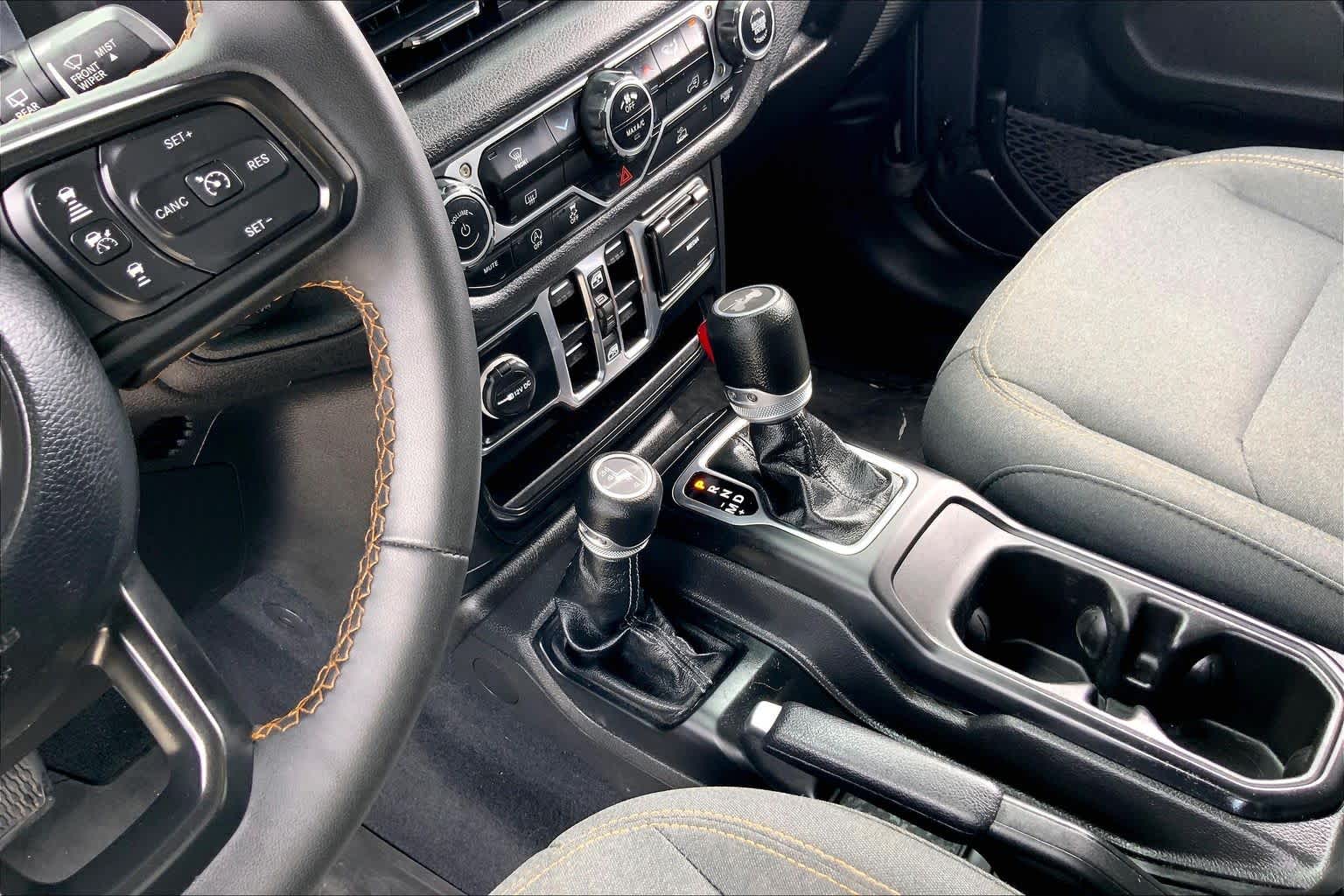 2024 Jeep Wrangler photo 16 of 36