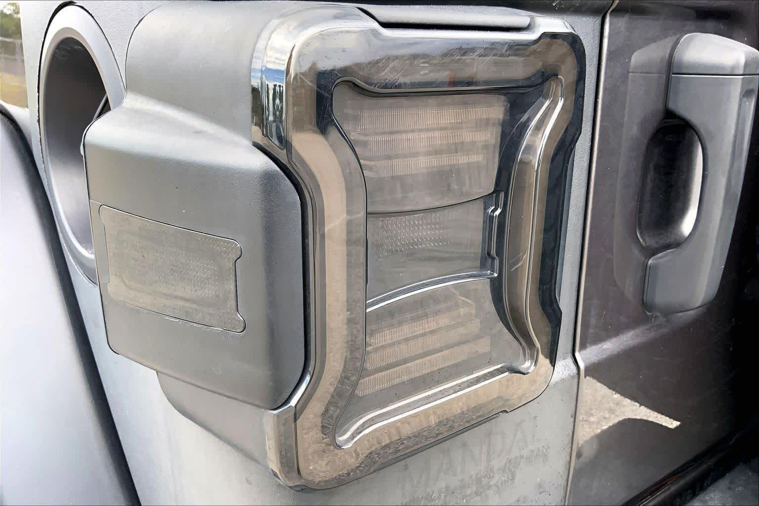 2024 Jeep Wrangler photo 28 of 36