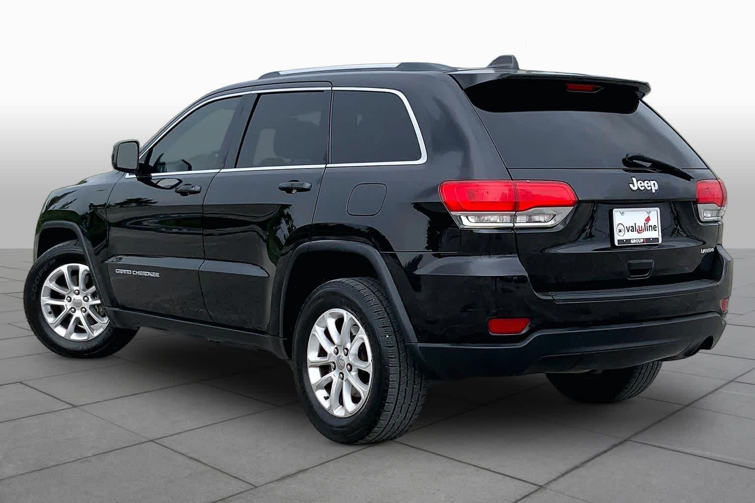 2015 Jeep Grand Cherokee Laredo Brilliant Black Crystal Pearlcoat at Sterling McCall Nissan