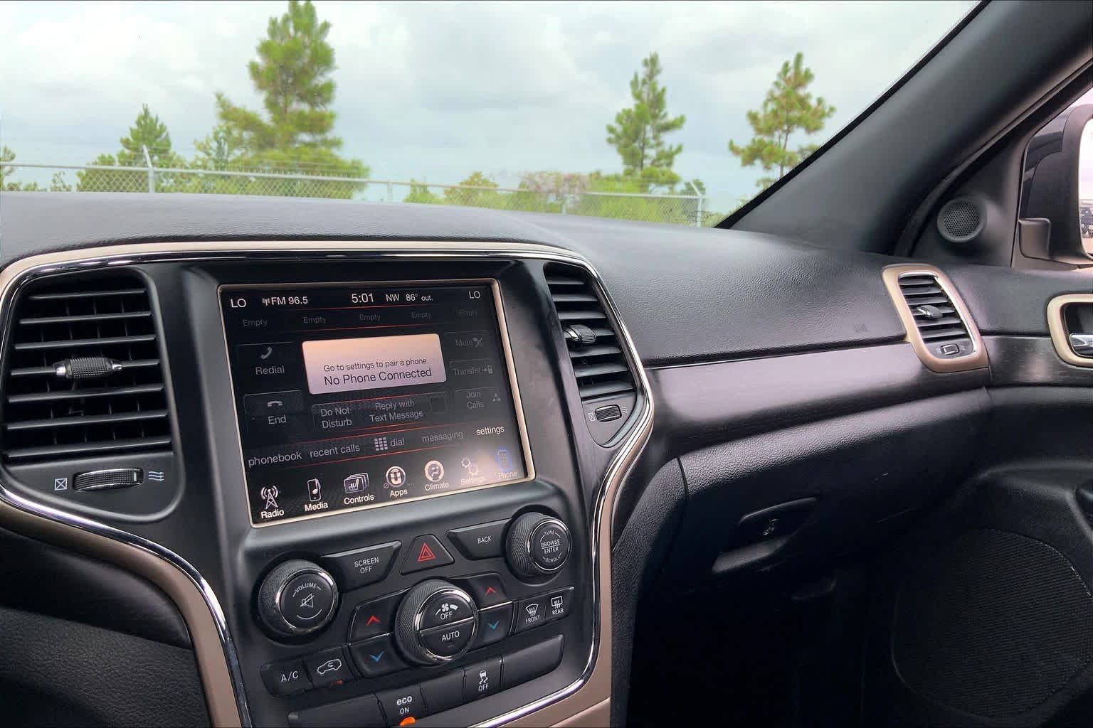 2015 Jeep Grand Cherokee Laredo Brilliant Black Crystal Pearlcoat at Sterling McCall Nissan