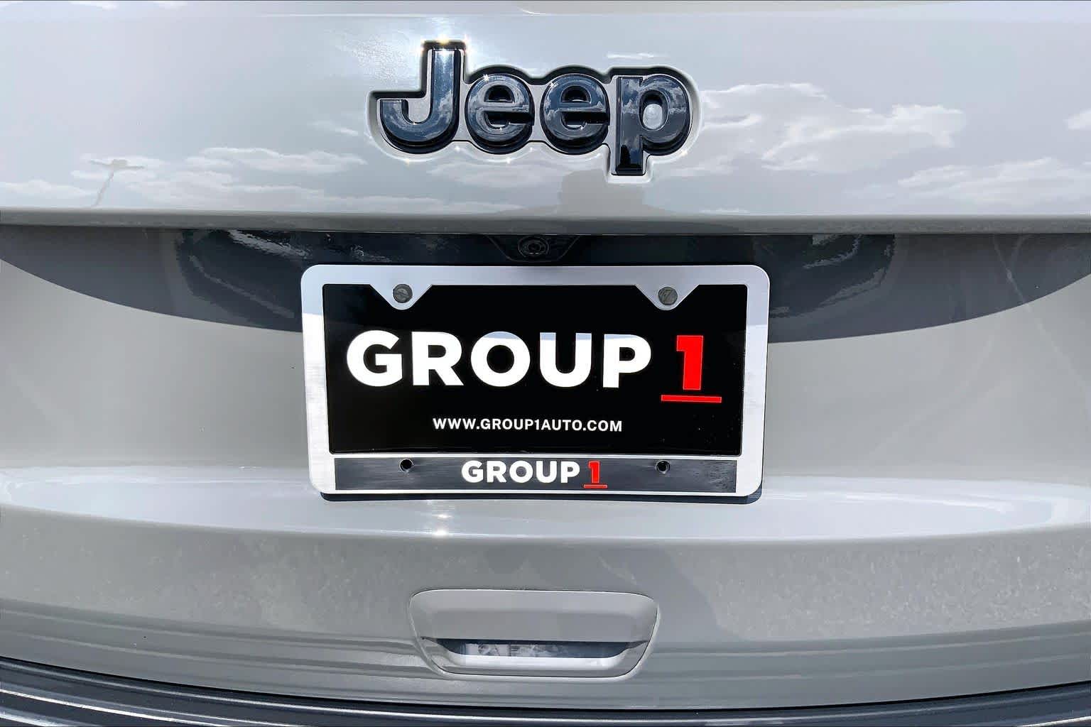 2022 Jeep Grand Cherokee WK Laredo X Sting-Gray Clearcoat at Beck & Masten Kia