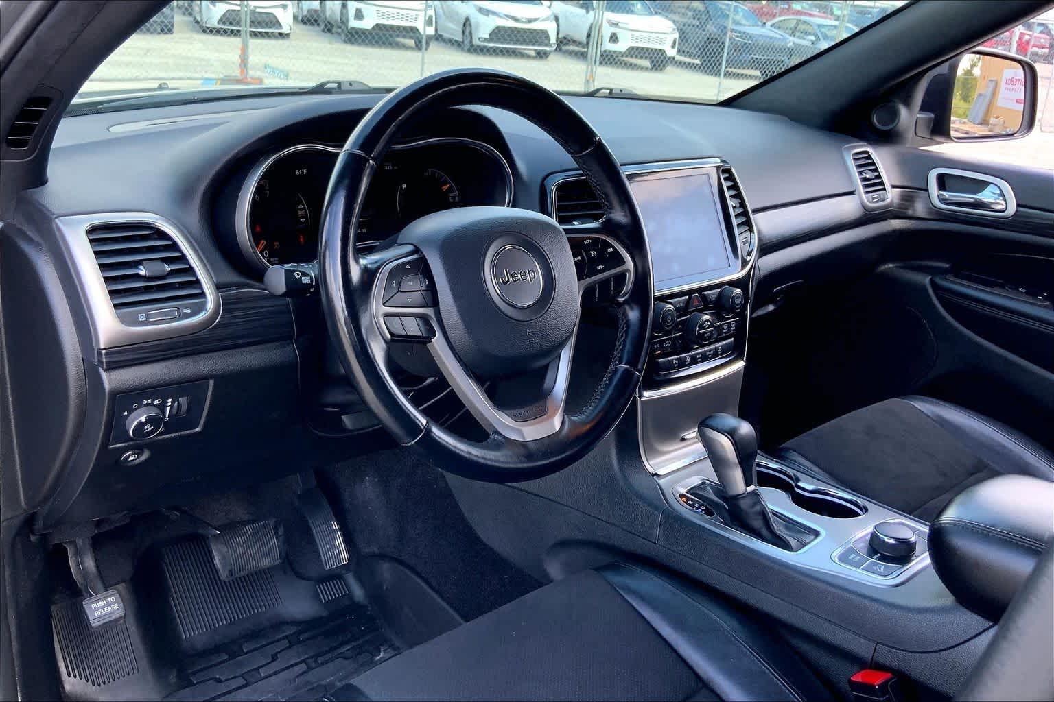 2022 Jeep Grand Cherokee WK Laredo X Sting-Gray Clearcoat at Beck & Masten Kia