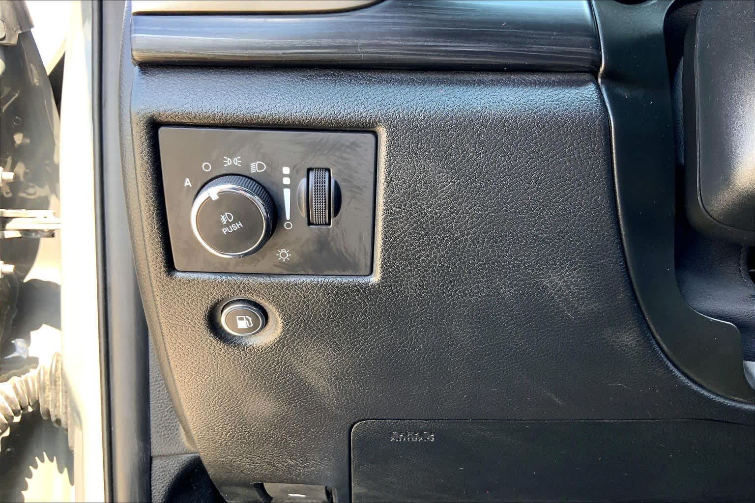2022 Jeep Grand Cherokee WK Laredo X Sting-Gray Clearcoat at Beck & Masten Kia