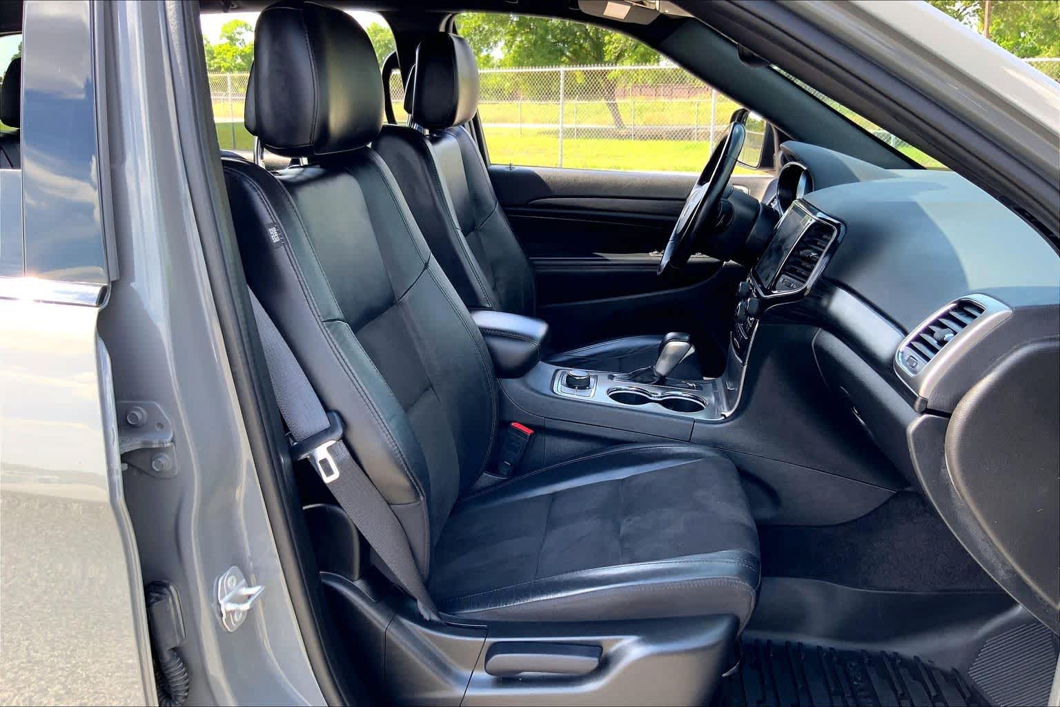 2022 Jeep Grand Cherokee WK Laredo X Sting-Gray Clearcoat at Beck & Masten Kia