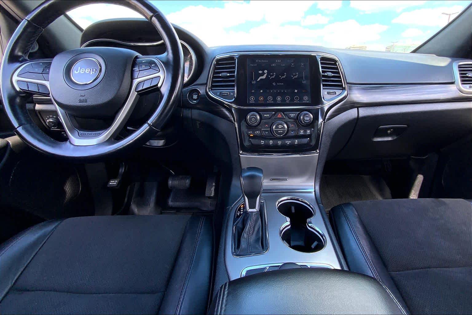 2022 Jeep Grand Cherokee WK Laredo X Sting-Gray Clearcoat at Beck & Masten Kia