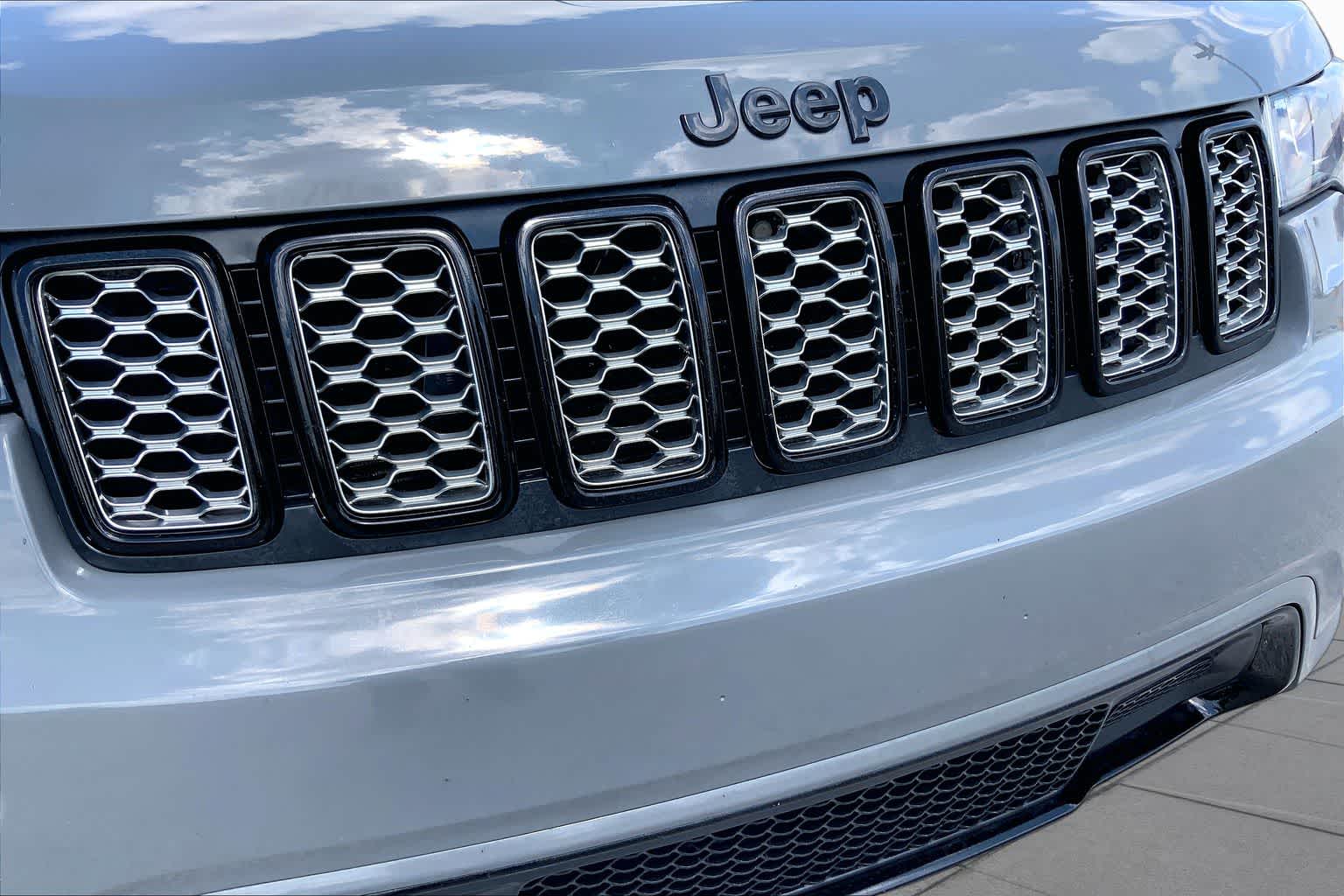 2022 Jeep Grand Cherokee WK Laredo X Sting-Gray Clearcoat at Beck & Masten Kia
