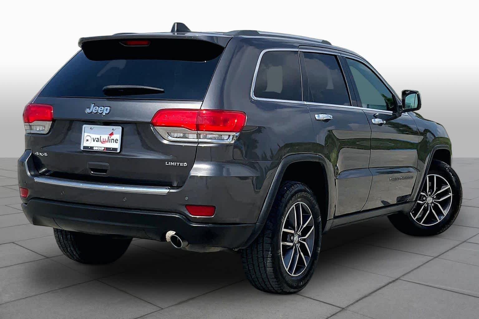 2017 Jeep Grand Cherokee Limited Granite Crystal Metallic Clearcoat at Group 1 GMC Buick South
