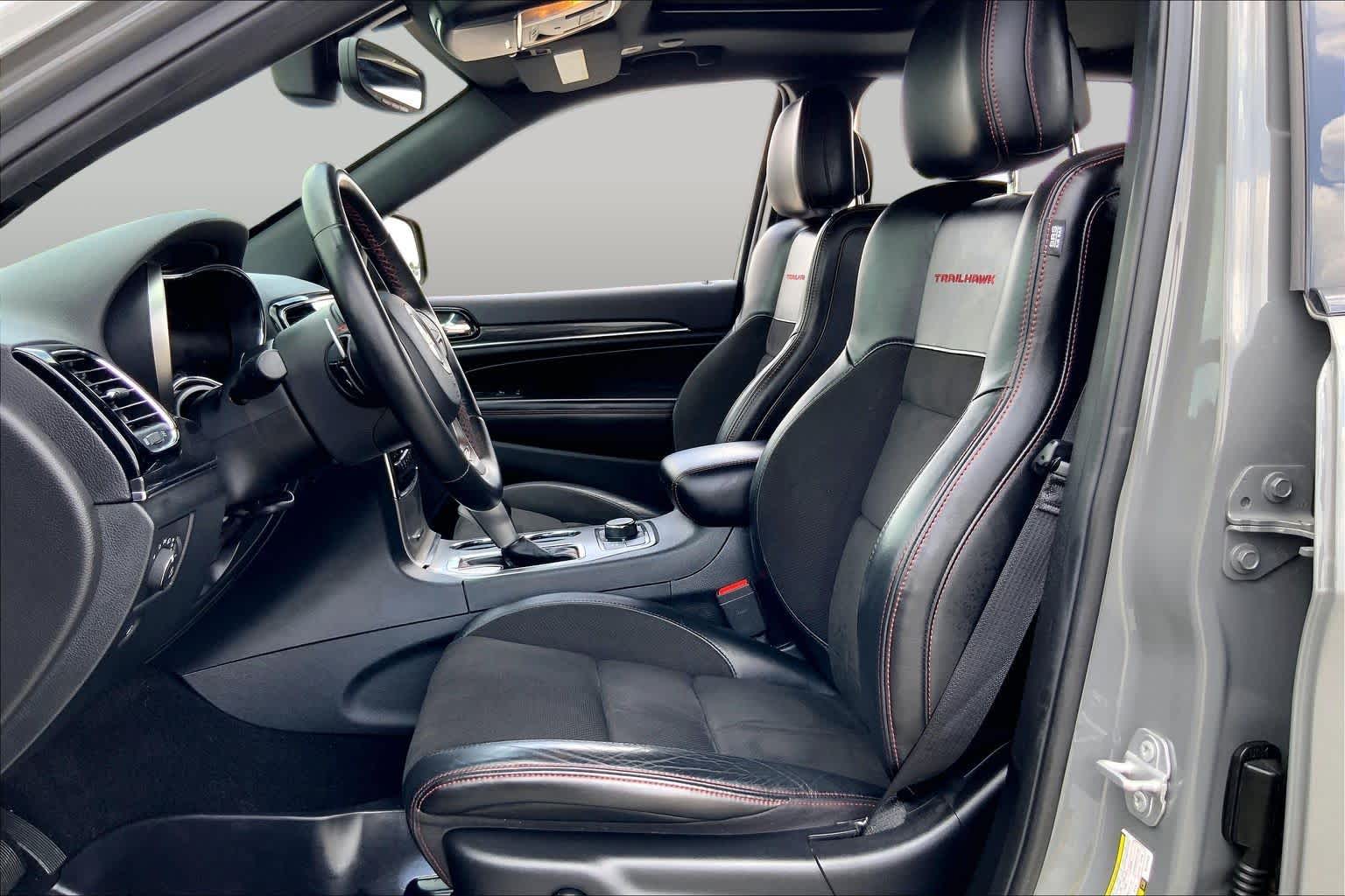 2019 Jeep Grand Cherokee Trailhawk Sting-Gray Clearcoat at AutoNation Ford Gulf Fwy
