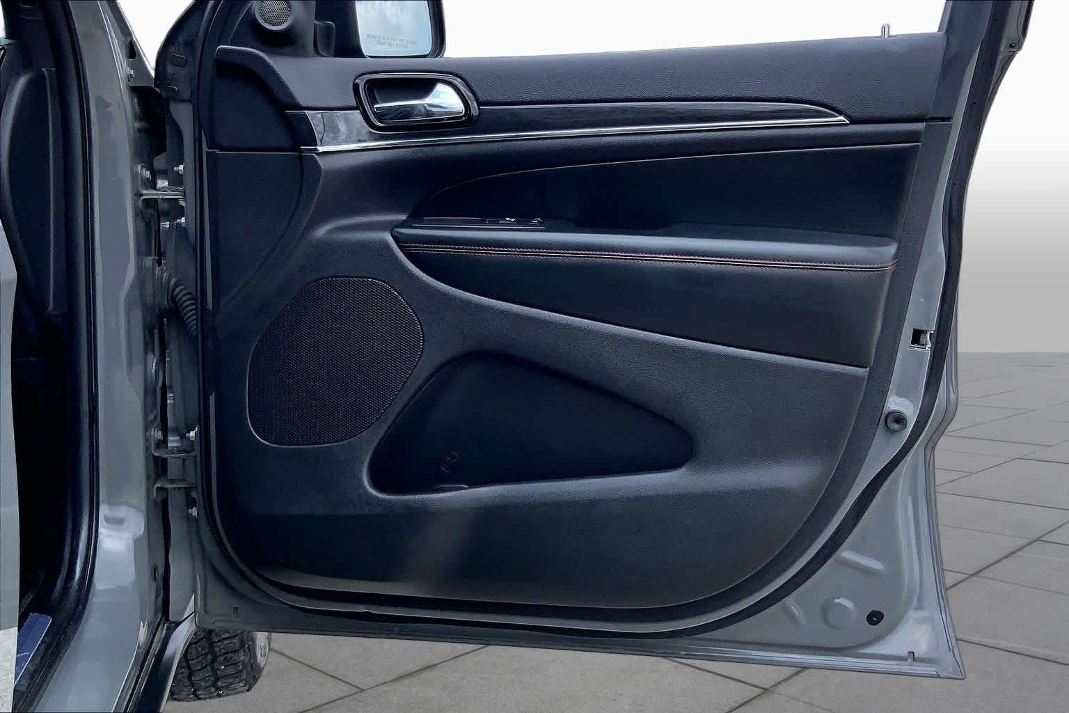 2019 Jeep Grand Cherokee Trailhawk Sting-Gray Clearcoat at AutoNation Ford Gulf Fwy