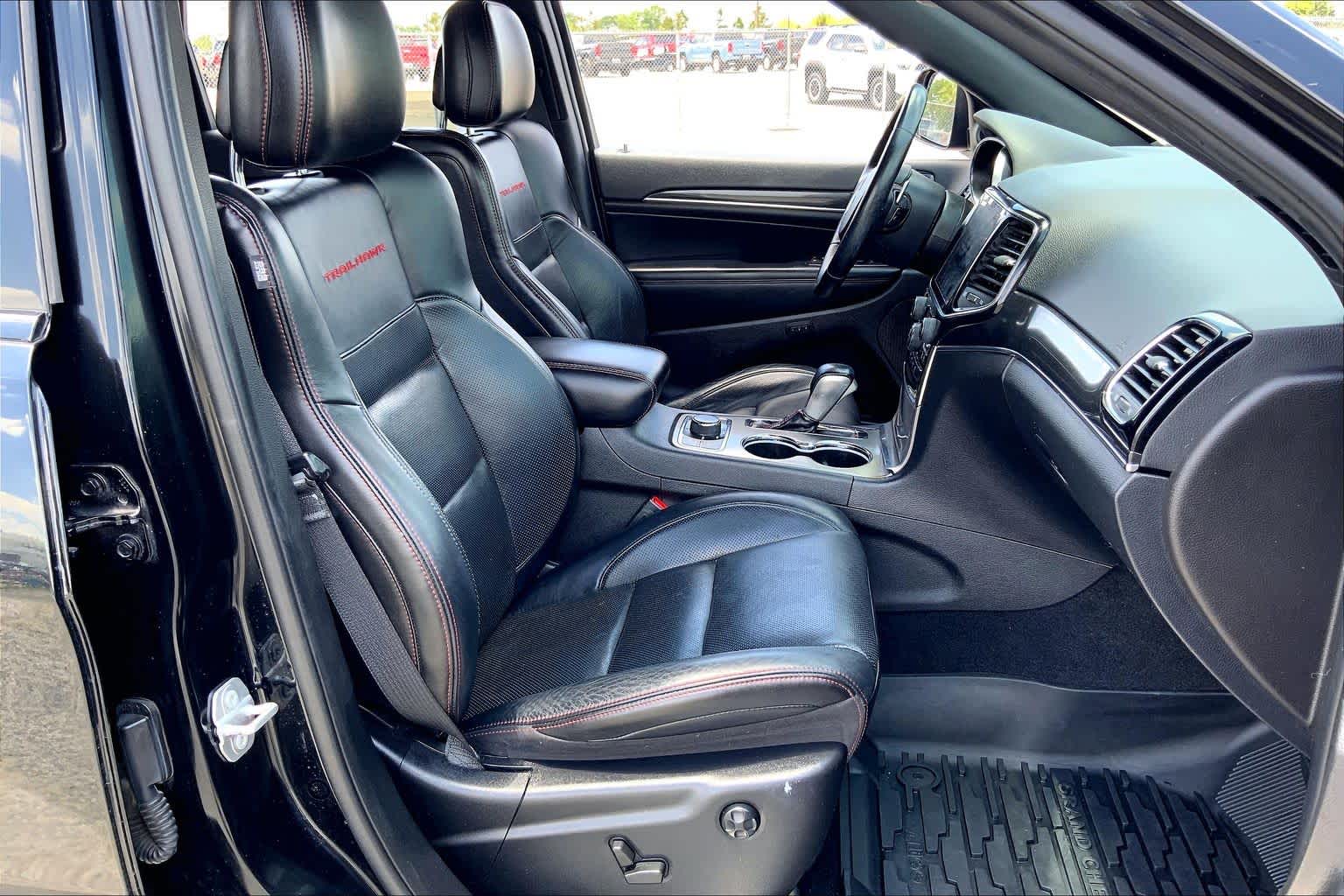 2021 Jeep Grand Cherokee Trailhawk Diamond Black Crystal Pearlcoat at AutoNation Chrysler Jeep Dodge Ram Spring