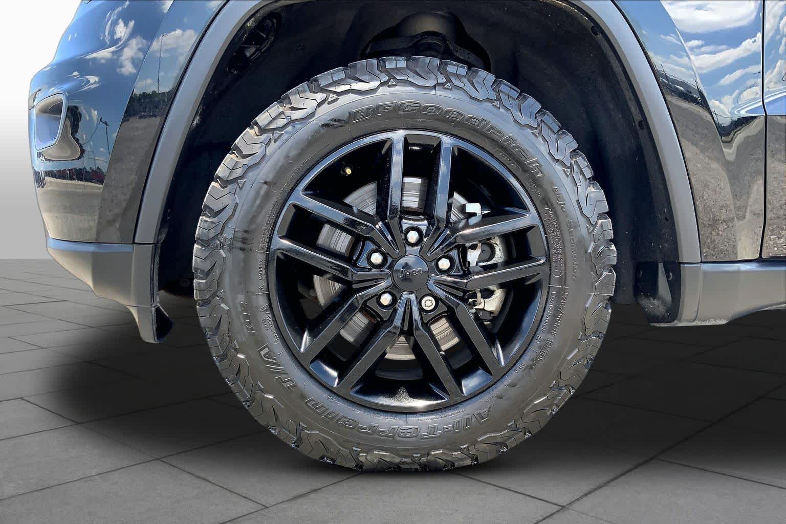 2021 Jeep Grand Cherokee Trailhawk Diamond Black Crystal Pearlcoat at AutoNation Chrysler Jeep Dodge Ram Spring