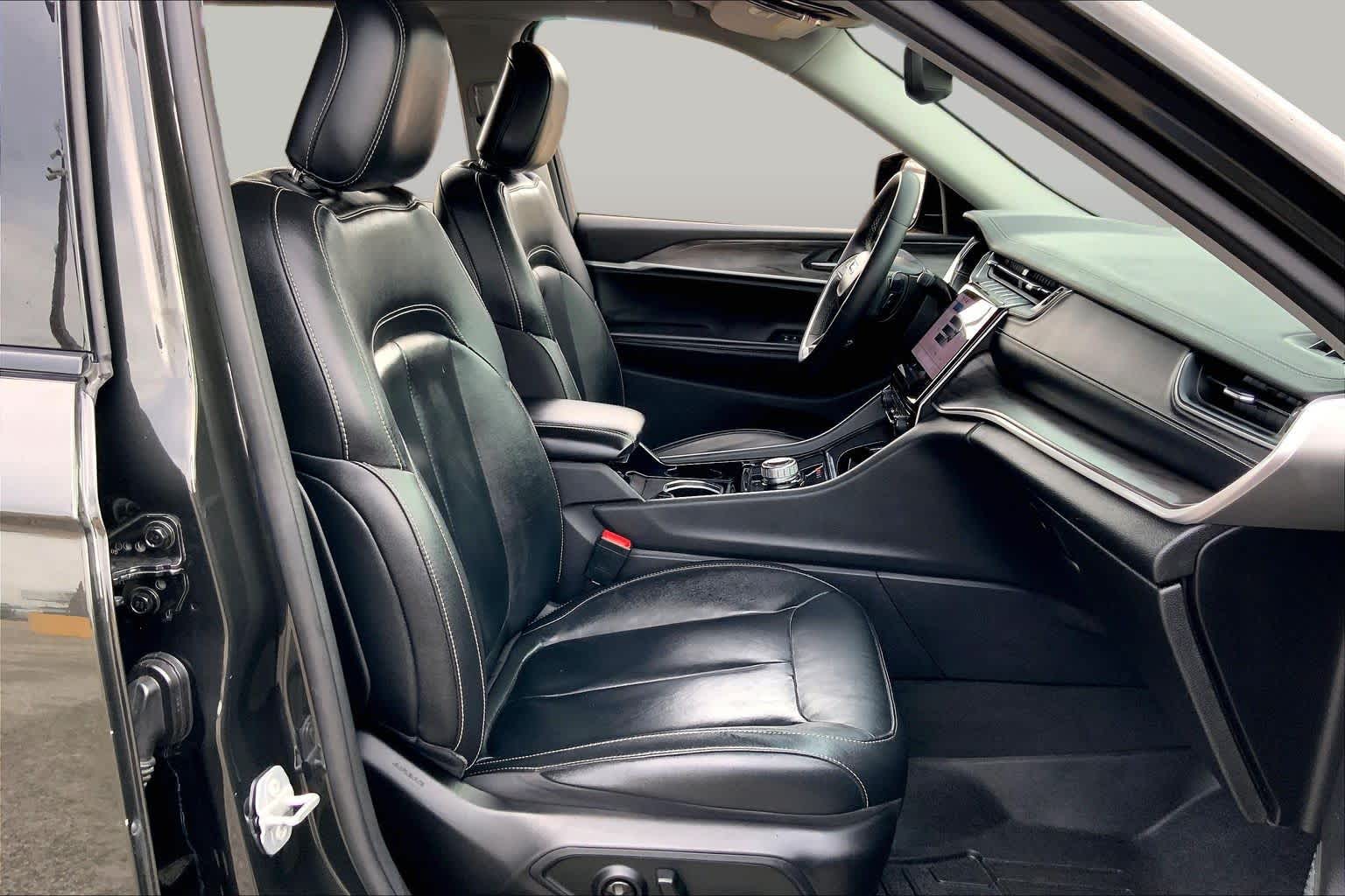 2023 Jeep Grand Cherokee L Limited Rocky Mountain Pearlcoat at Mac Haik CDJR North Houston