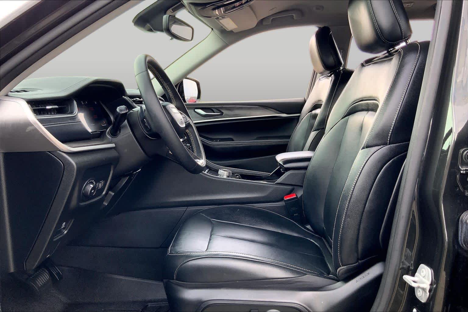 2023 Jeep Grand Cherokee L Limited Rocky Mountain Pearlcoat at Mac Haik CDJR North Houston