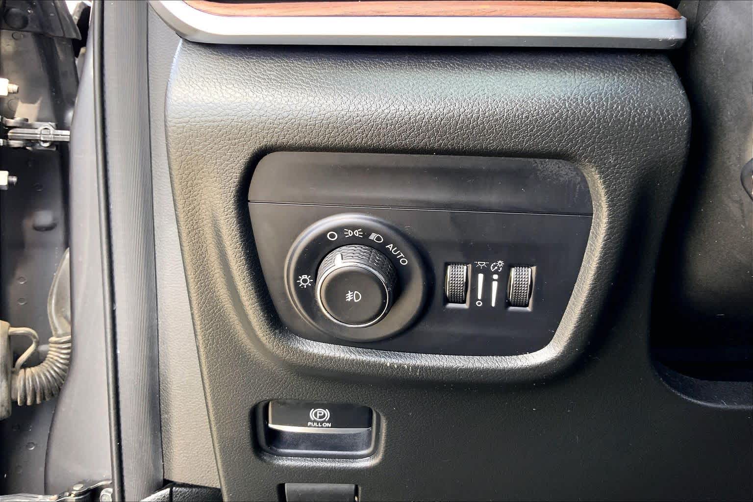 2022 Jeep Grand Cherokee L Summit Baltic Gray Metallic Clearcoat at Tomball Chrysler Dodge Jeep Ram
