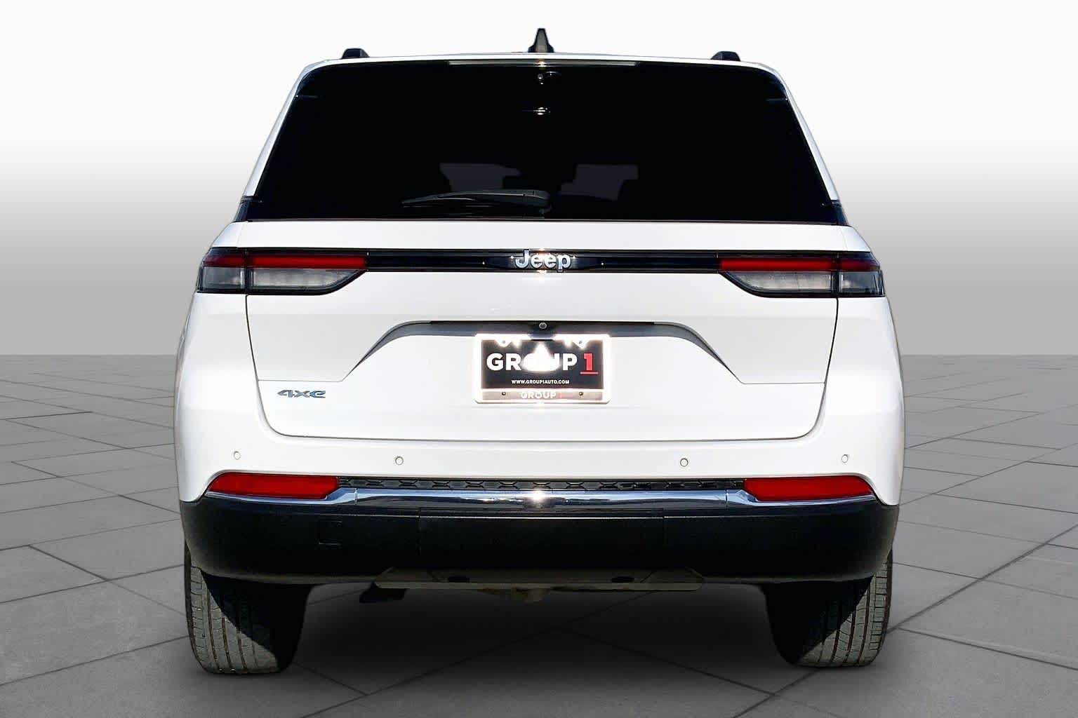 2023 Jeep Grand Cherokee 4xe photo 5 of 35