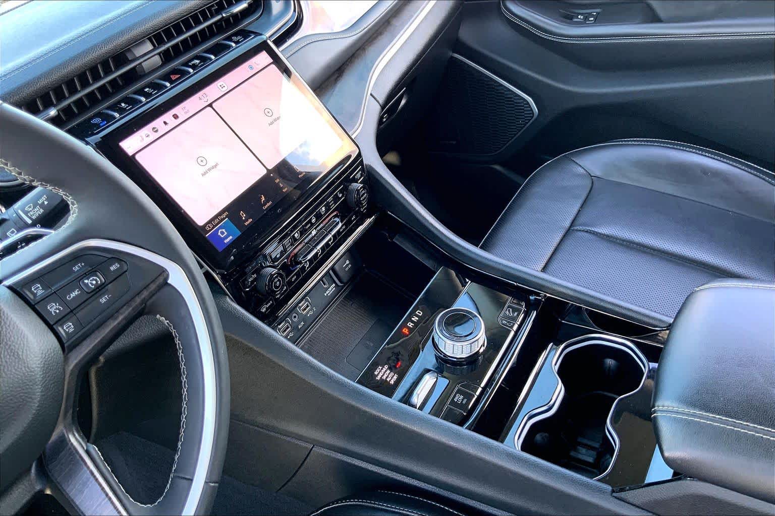 2023 Jeep Grand Cherokee 4xe photo 15 of 35