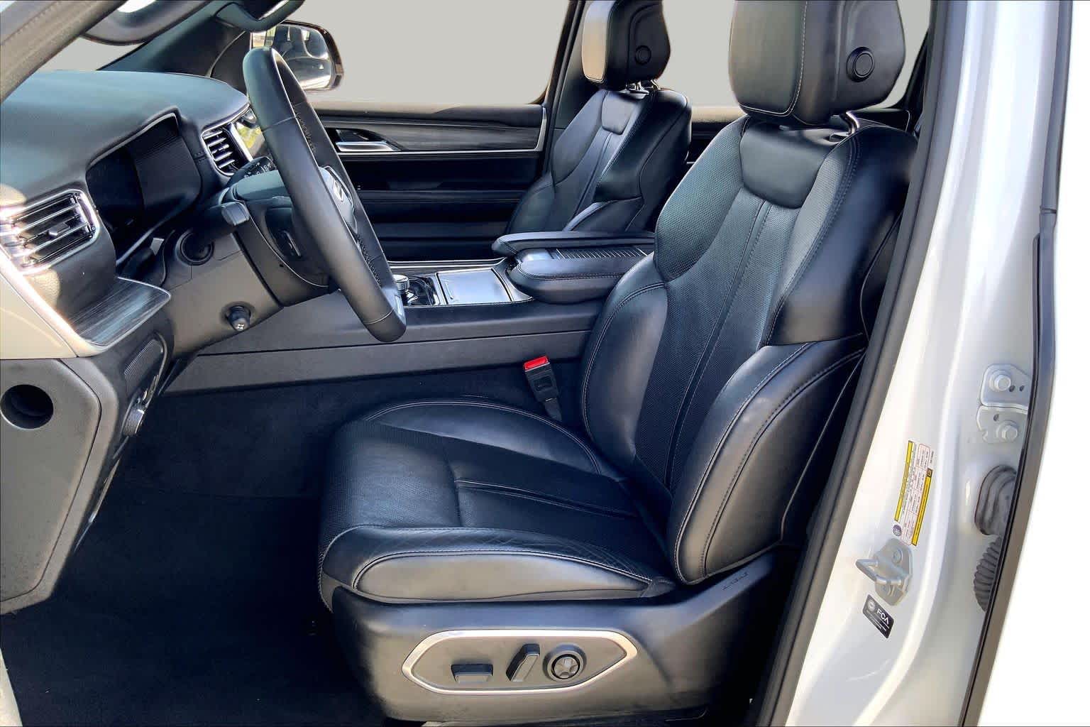2024 Jeep Wagoneer Series II Bright White Clearcoat at Lexus of Clear Lake