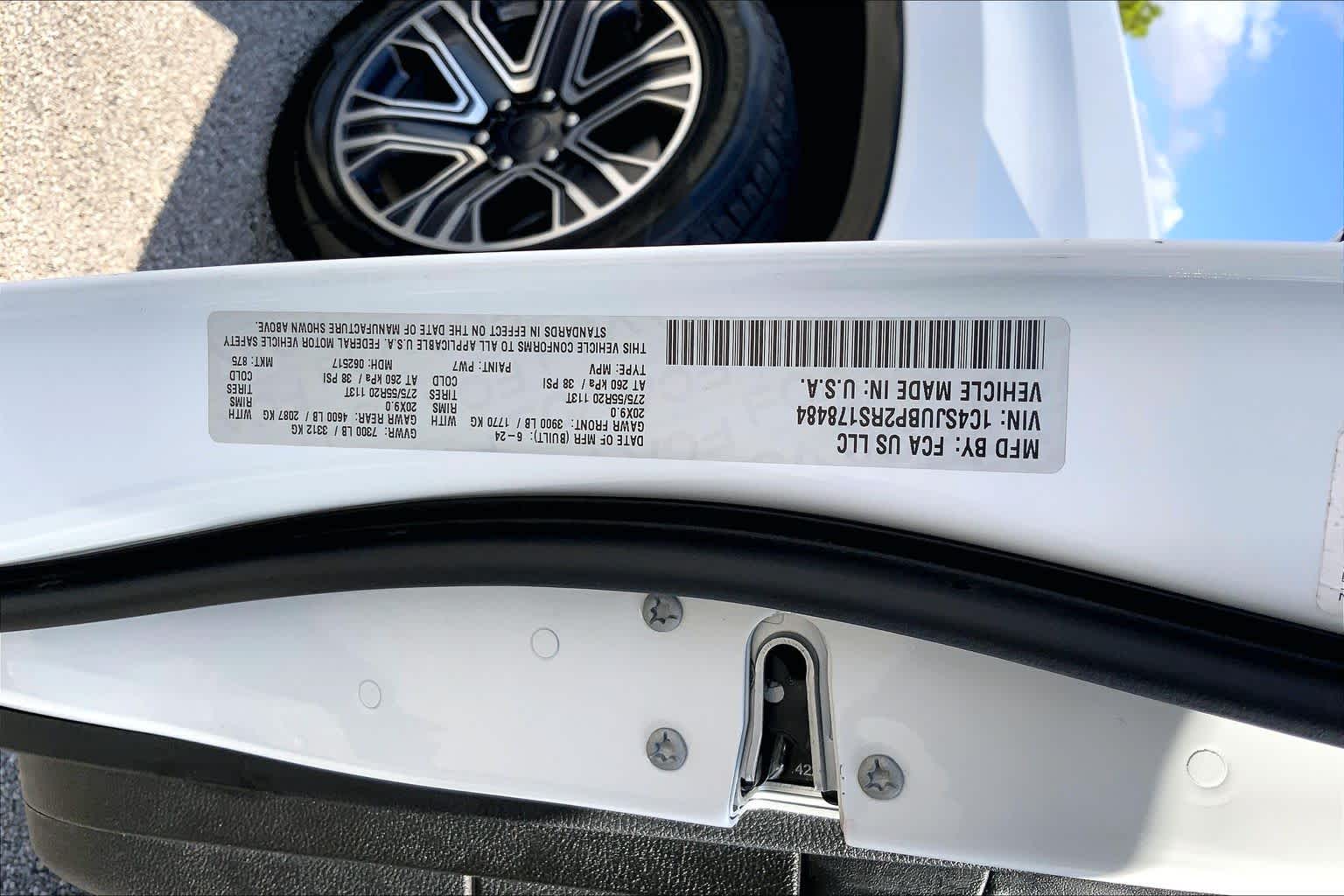 2024 Jeep Wagoneer Series II Bright White Clearcoat at Lexus of Clear Lake