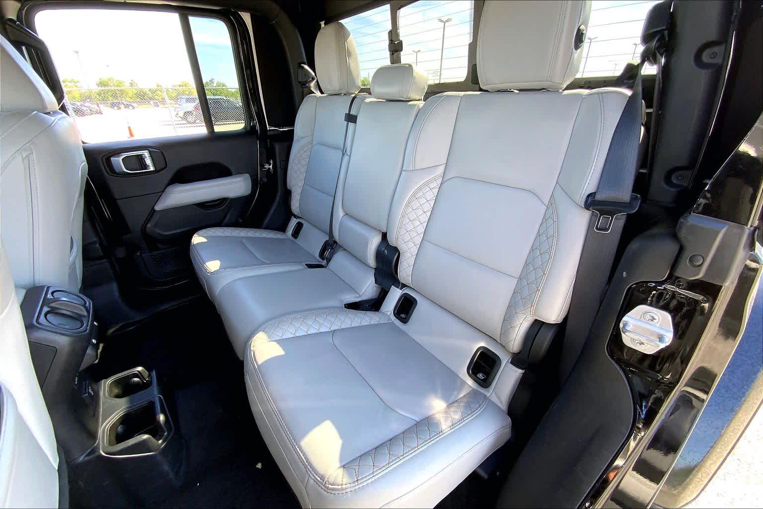 2022 Jeep Gladiator High Altitude Black Clear Coat at AutoNation Toyota Gulf Fwy