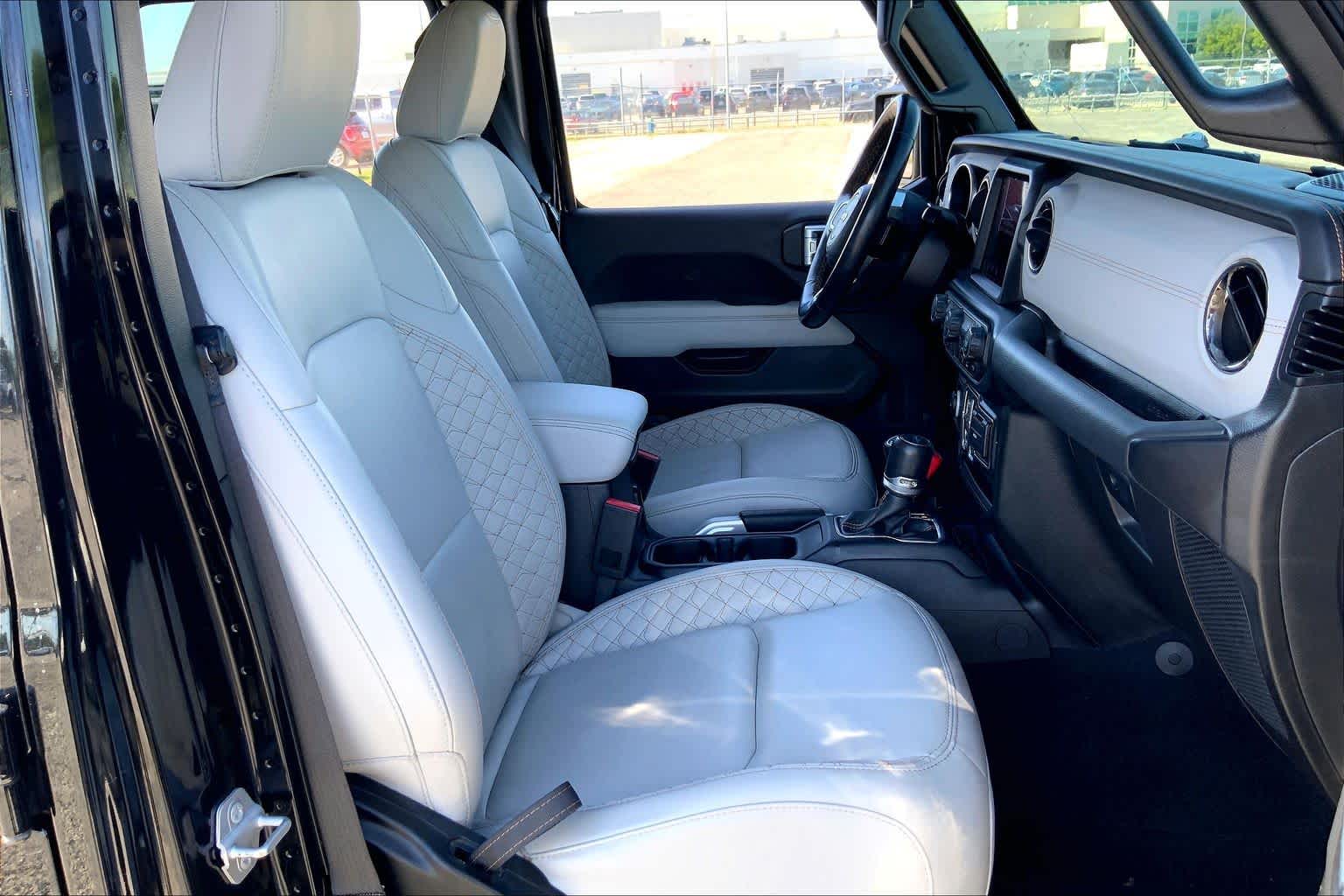 2022 Jeep Gladiator High Altitude Black Clear Coat at AutoNation Toyota Gulf Fwy