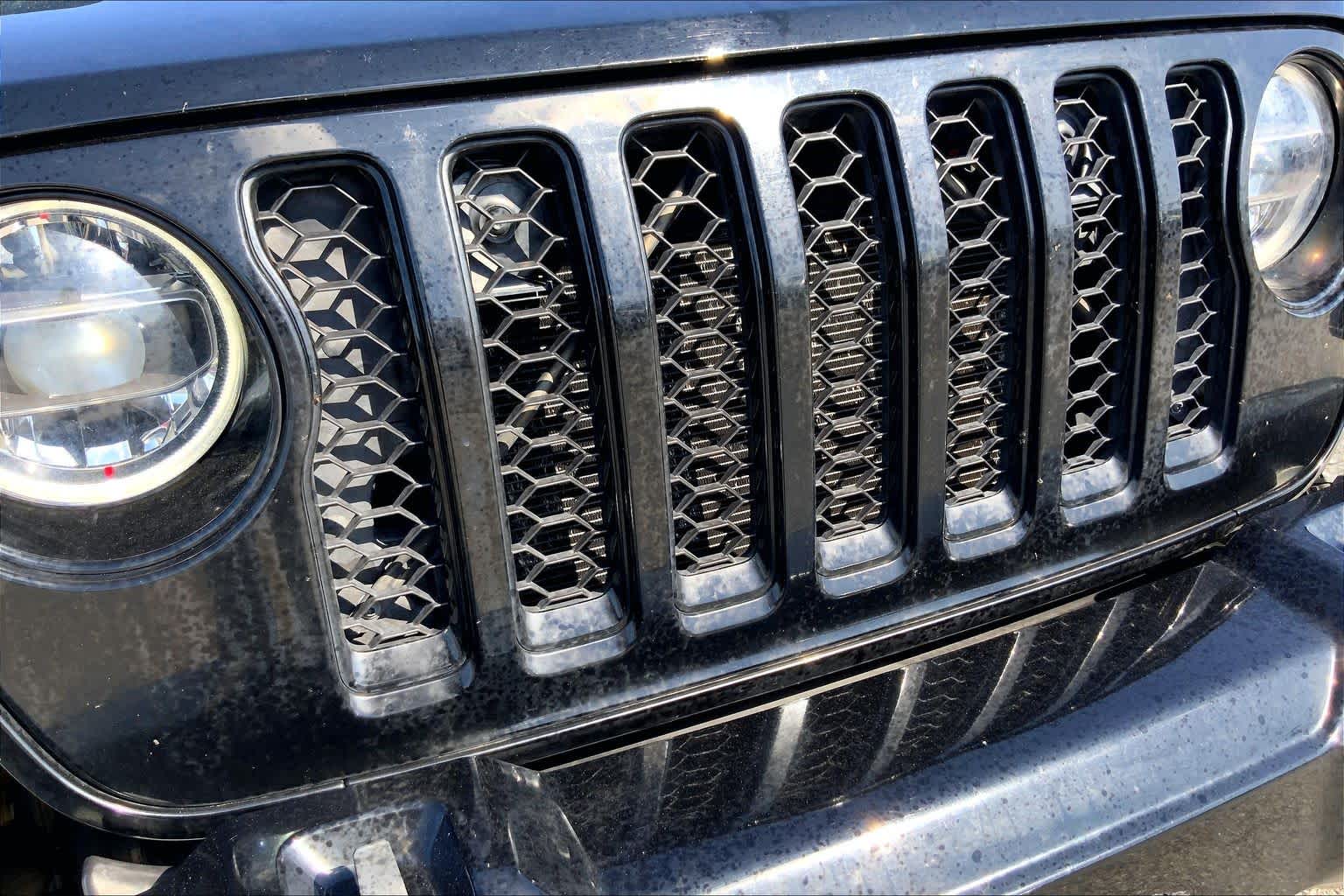 2022 Jeep Gladiator High Altitude Black Clear Coat at AutoNation Toyota Gulf Fwy