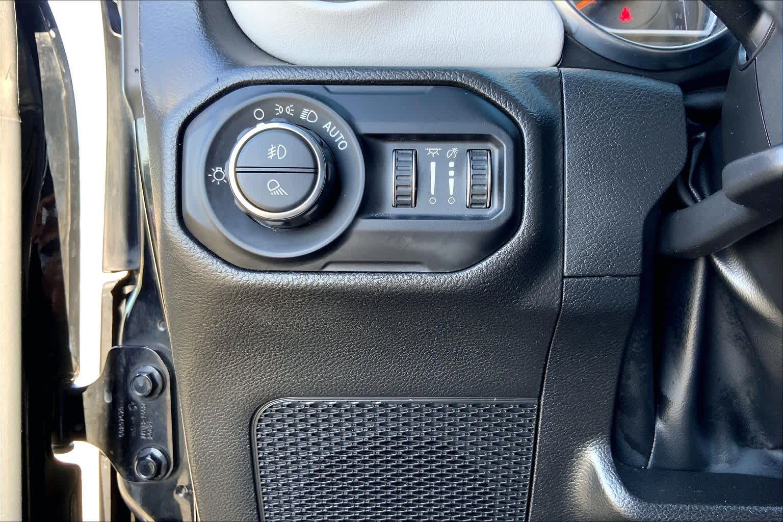 2022 Jeep Gladiator High Altitude Black Clear Coat at AutoNation Toyota Gulf Fwy
