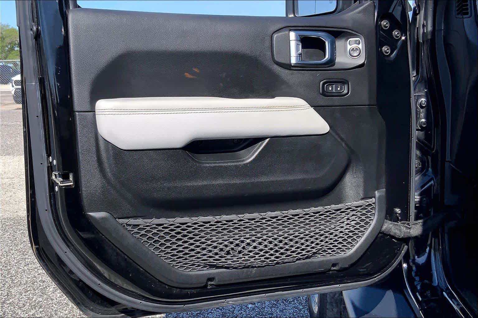 2022 Jeep Gladiator High Altitude Black Clear Coat at AutoNation Toyota Gulf Fwy