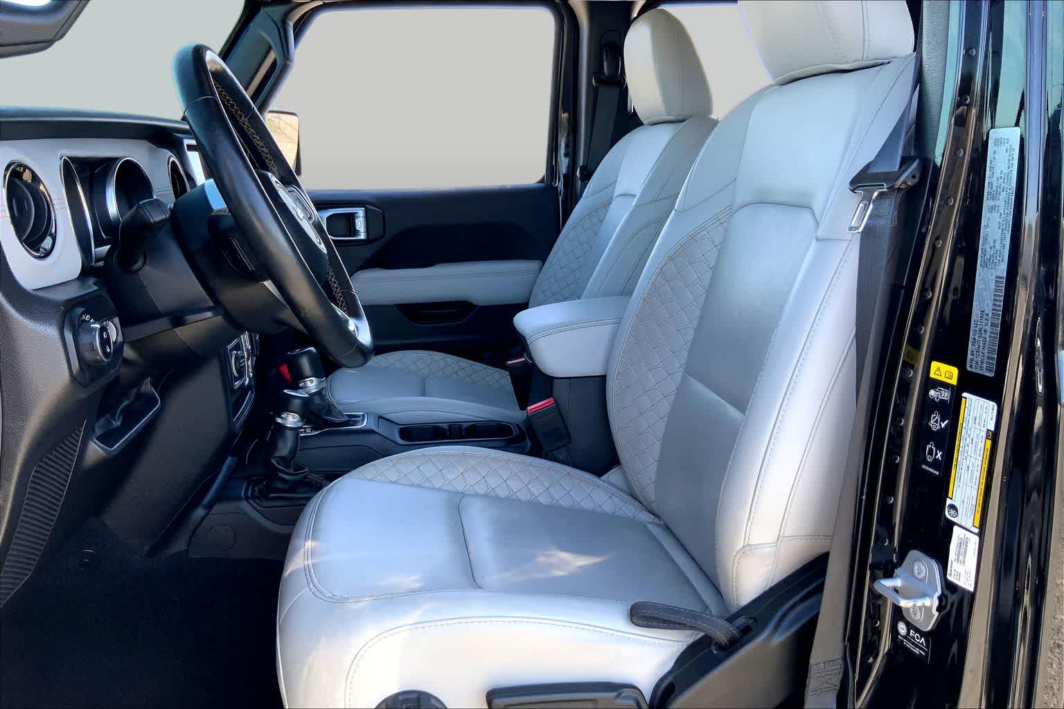 2022 Jeep Gladiator High Altitude Black Clear Coat at Honda of Clear Lake