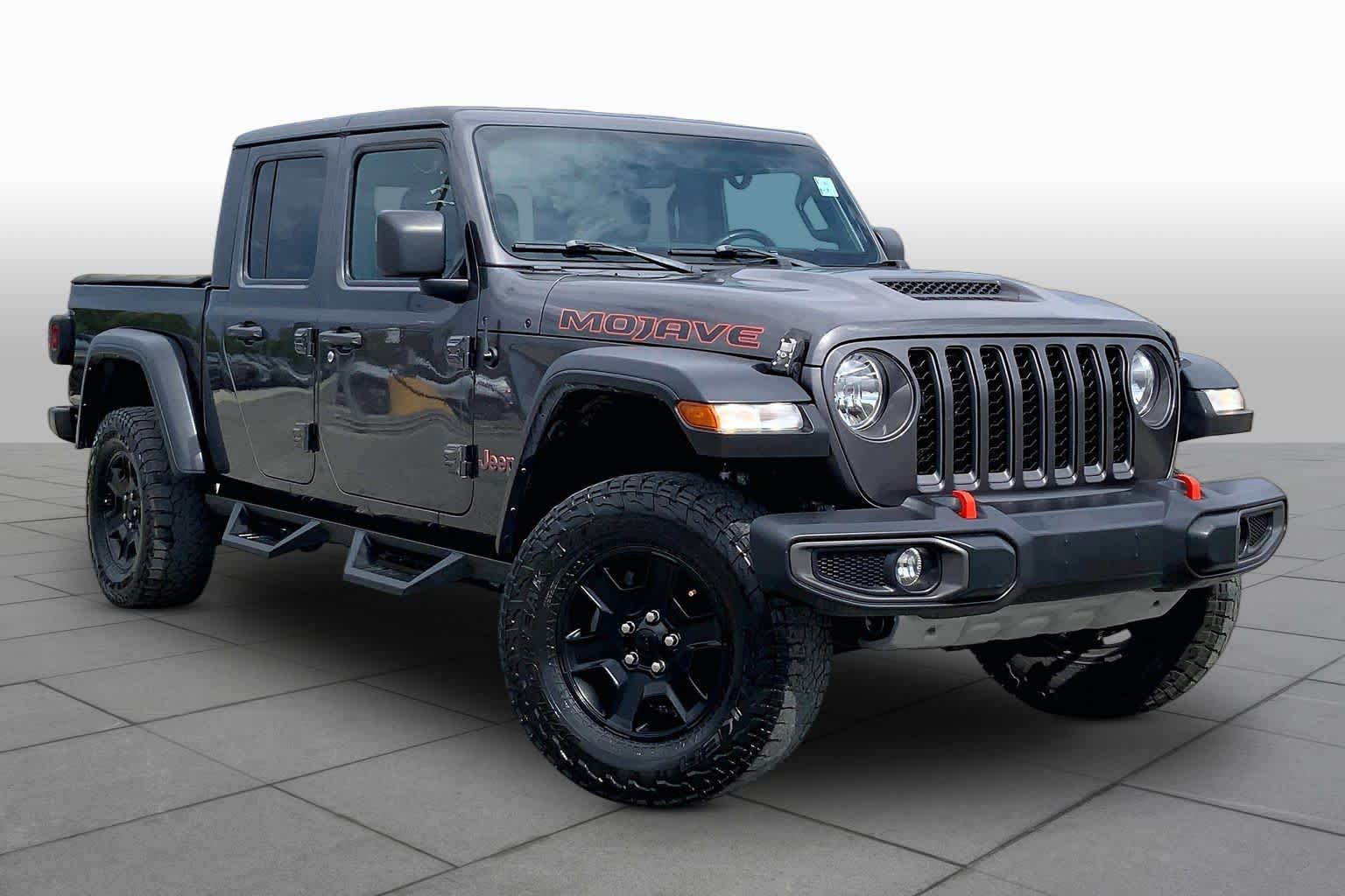 2022 Jeep Gladiator photo 3 of 36